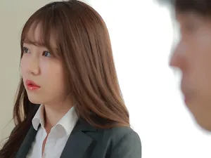 Vợ sắp cưới của con trai mang thai đứa con của bố chồng